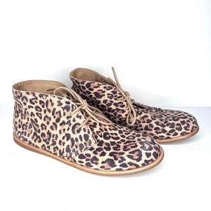 Lucky Brand Cheetah Suede Tan Textured Sole Shoe Boot Size 8.5